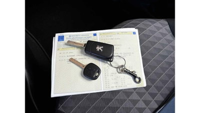 Peugeot 108 72 5 porte Allure (12)