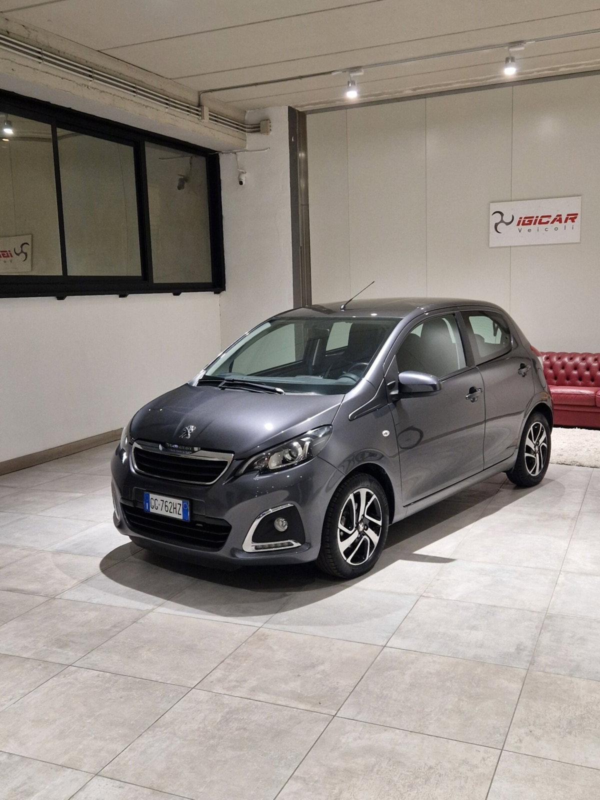 Peugeot 108 72 5 porte Allure (2)