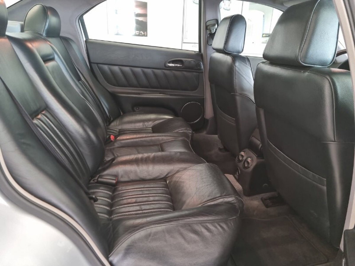 Alfa Romeo 166 2.5i V6 24V cat Distinctive (14)