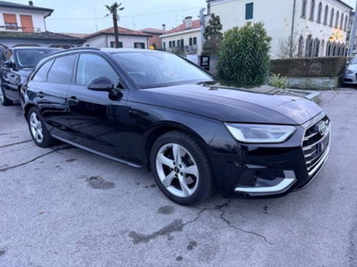 Audi A4 Avant 35 TDI/163 CV S tronic Business Advanced (6)