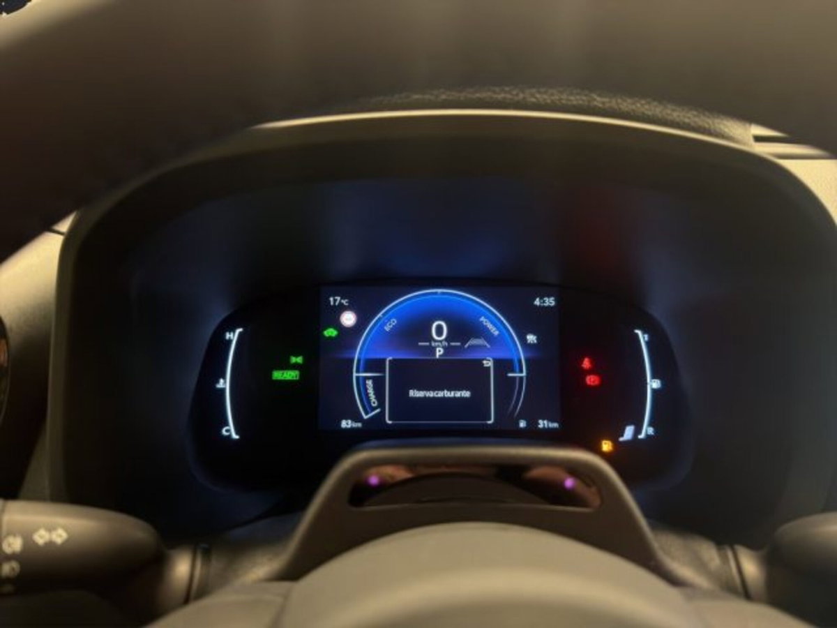 Toyota Aygo X 1.5 hybrid e-cvt (11)