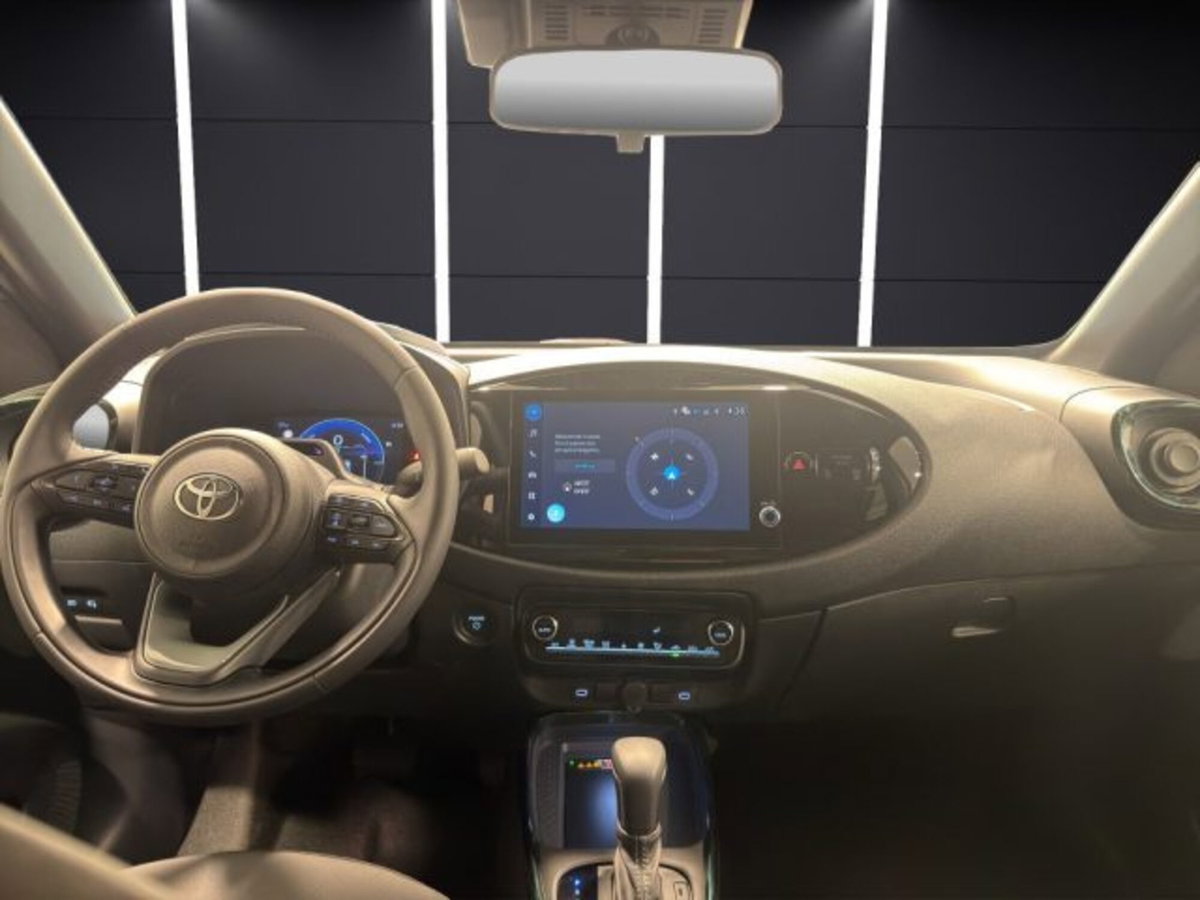 Toyota Aygo X 1.5 hybrid e-cvt (14)
