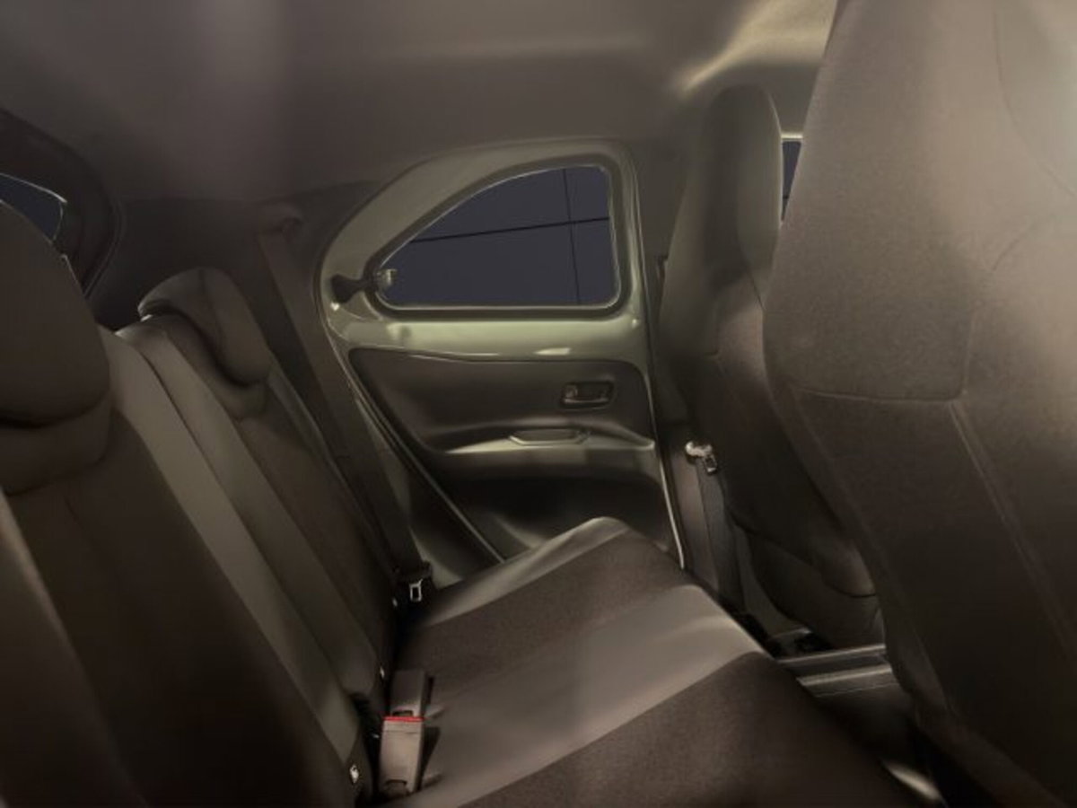 Toyota Aygo X 1.5 hybrid e-cvt (19)