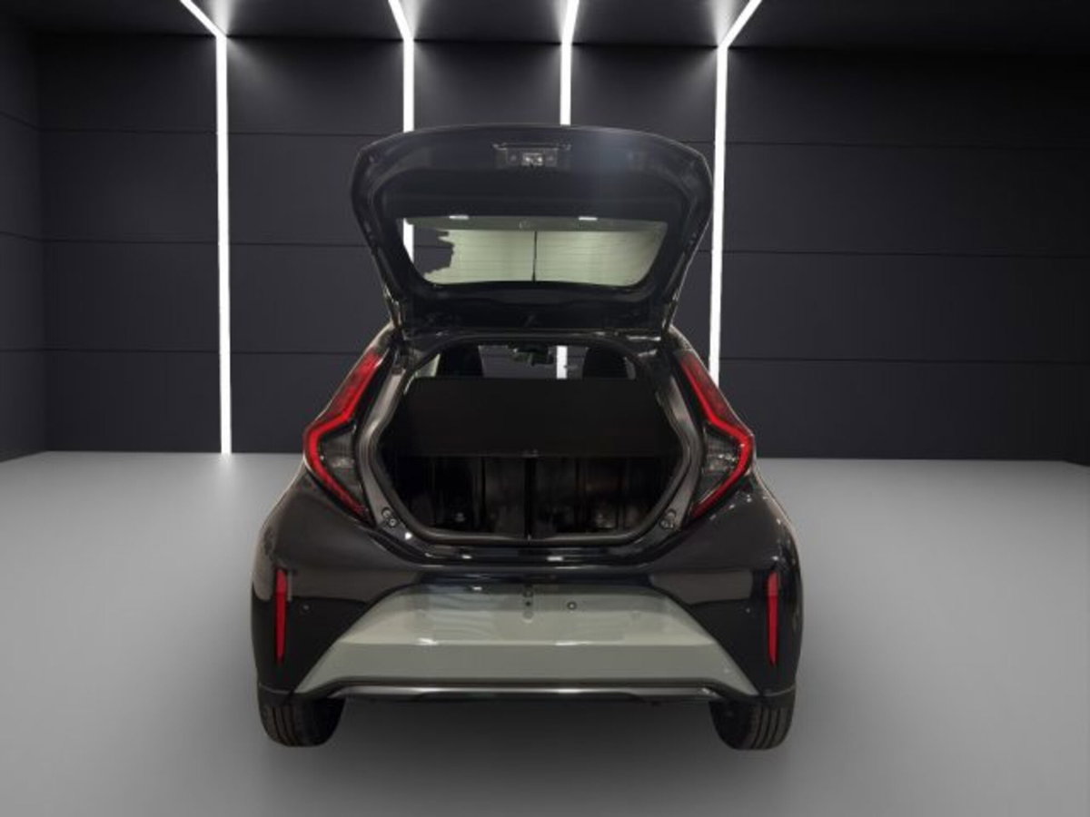 Toyota Aygo X 1.5 hybrid e-cvt (20)