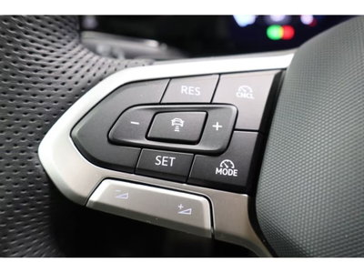 Volkswagen Golf Variant 2.0 TDI 150 CV DSG SCR R-Line (15)