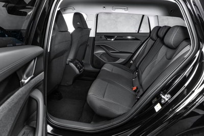 Volkswagen Passat 1.5 etsi act Business 150cv dsg (14)