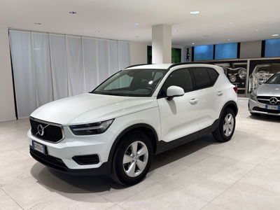 Volvo XC40 T2 Geartronic Momentum usata