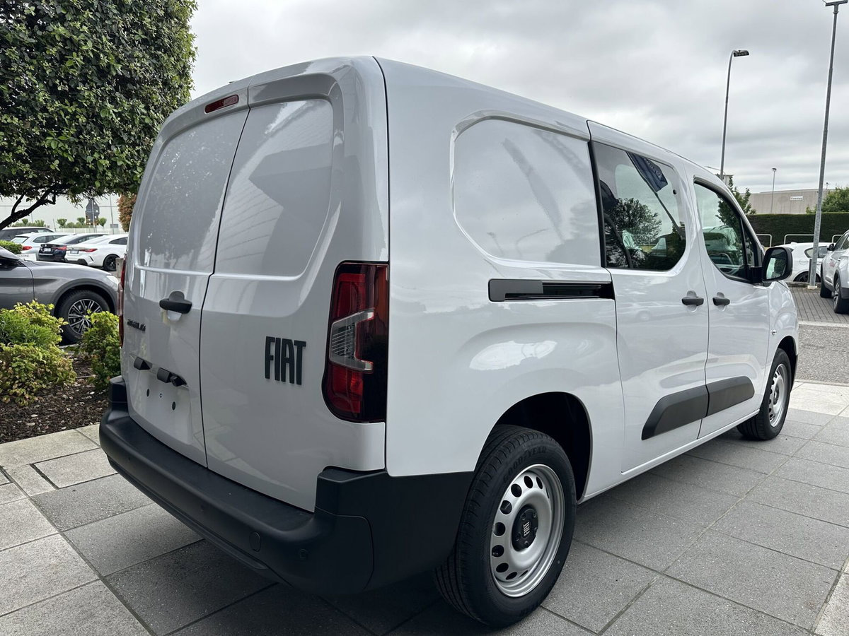 Fiat Doblò Furgone crew cab 1.5 bluehdi 100cv (4)