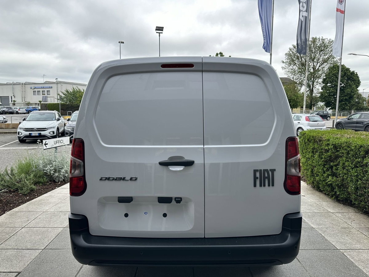 Fiat Doblò Furgone crew cab 1.5 bluehdi 100cv (5)