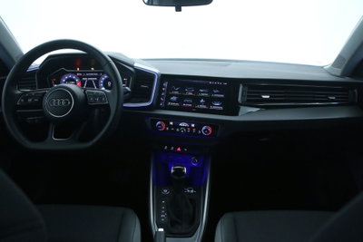 Audi A1 Sportback 30 TFSI S line edition (9)