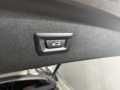 BMW X1 sDrive18d xLine Plus (18)