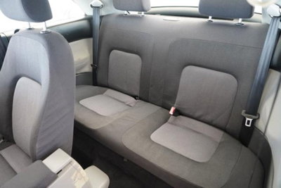 Volkswagen New Beetle TDI 101CV (14)