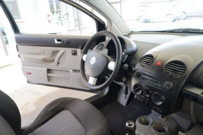 Volkswagen New Beetle TDI 101CV (15)