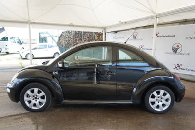 Volkswagen New Beetle TDI 101CV (3)