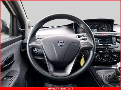 Lancia Ypsilon 1.0 FireFly 5 porte S&S Hybrid Silver Plus (13)