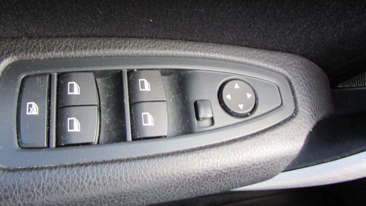 BMW Serie 1 5p. 118d xDrive 5p. Sport (19)