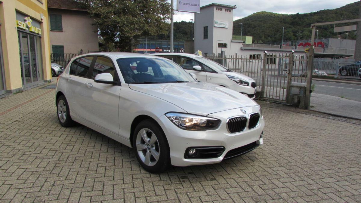 BMW Serie 1 5p. 118d xDrive 5p. Sport (7)