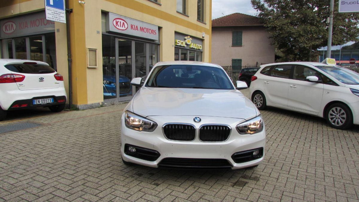 BMW Serie 1 5p. 118d xDrive 5p. Sport (8)