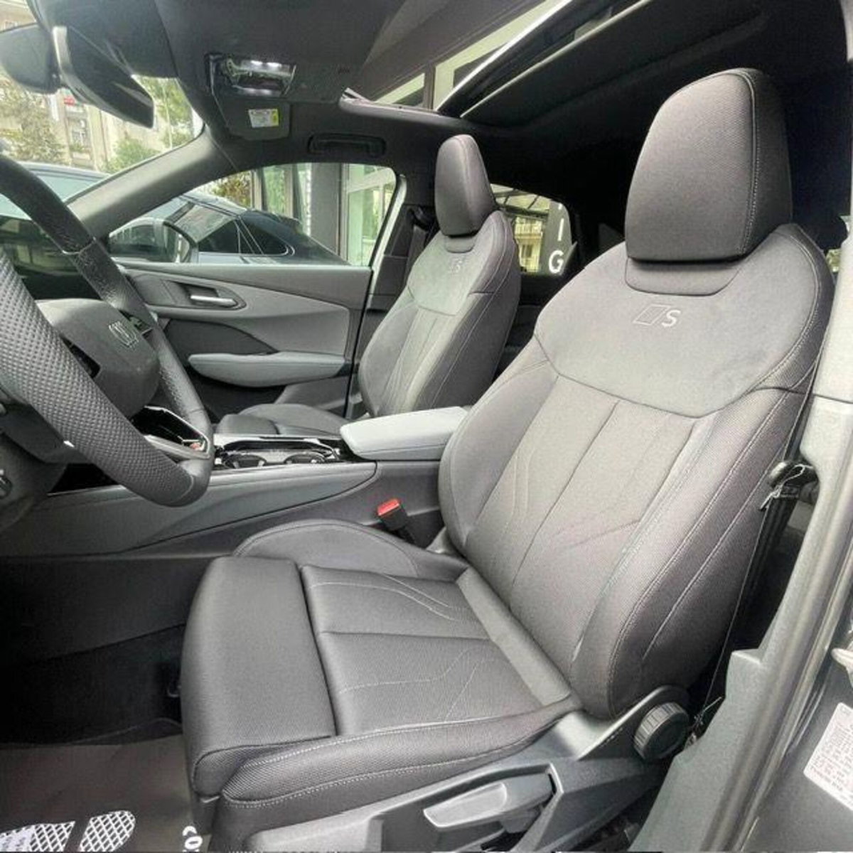 Audi Q3 Sportback 35 TDI quattro S tronic S line edition (7)