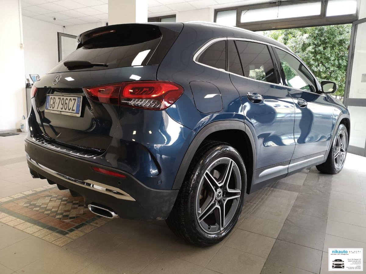 Mercedes-Benz GLA SUV 250 e EQ-Power Automatic Premium (7)