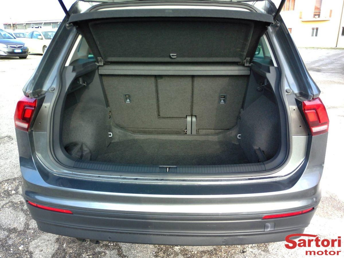 Volkswagen Tiguan Allspace 2.0 TDI SCR DSG 4MOTION Business BMT (10)
