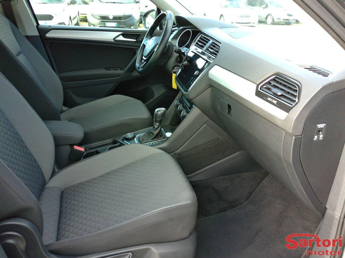 Volkswagen Tiguan Allspace 2.0 TDI SCR DSG 4MOTION Business BMT (7)