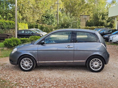 Lancia Ypsilon 1.2 Argento (3)