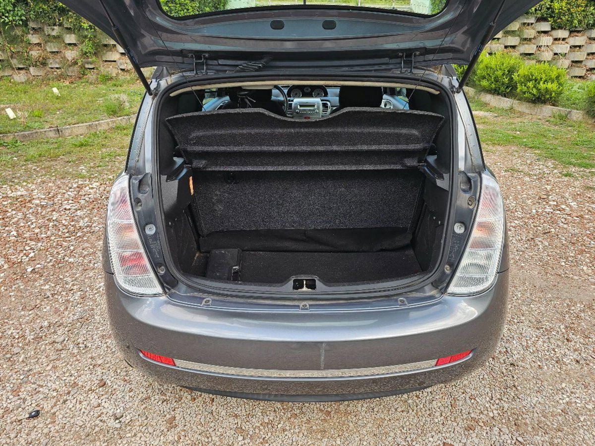 Lancia Ypsilon 1.2 Argento (9)