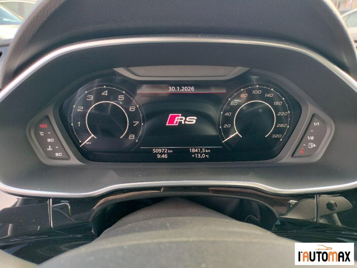 Audi RS Q3 Sportback 2.5 quattro s-tronic (10)