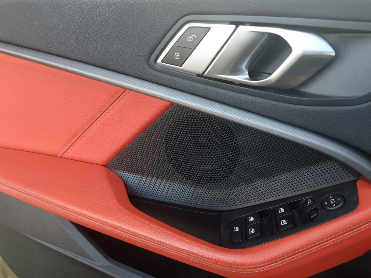 BMW Serie 1 118d 5p. Sport (11)