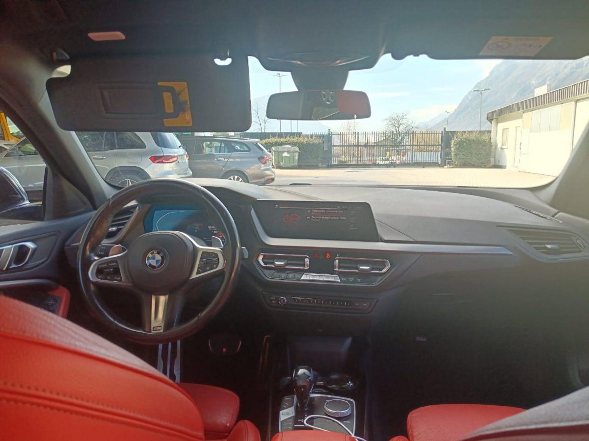 BMW Serie 1 118d 5p. Sport (7)