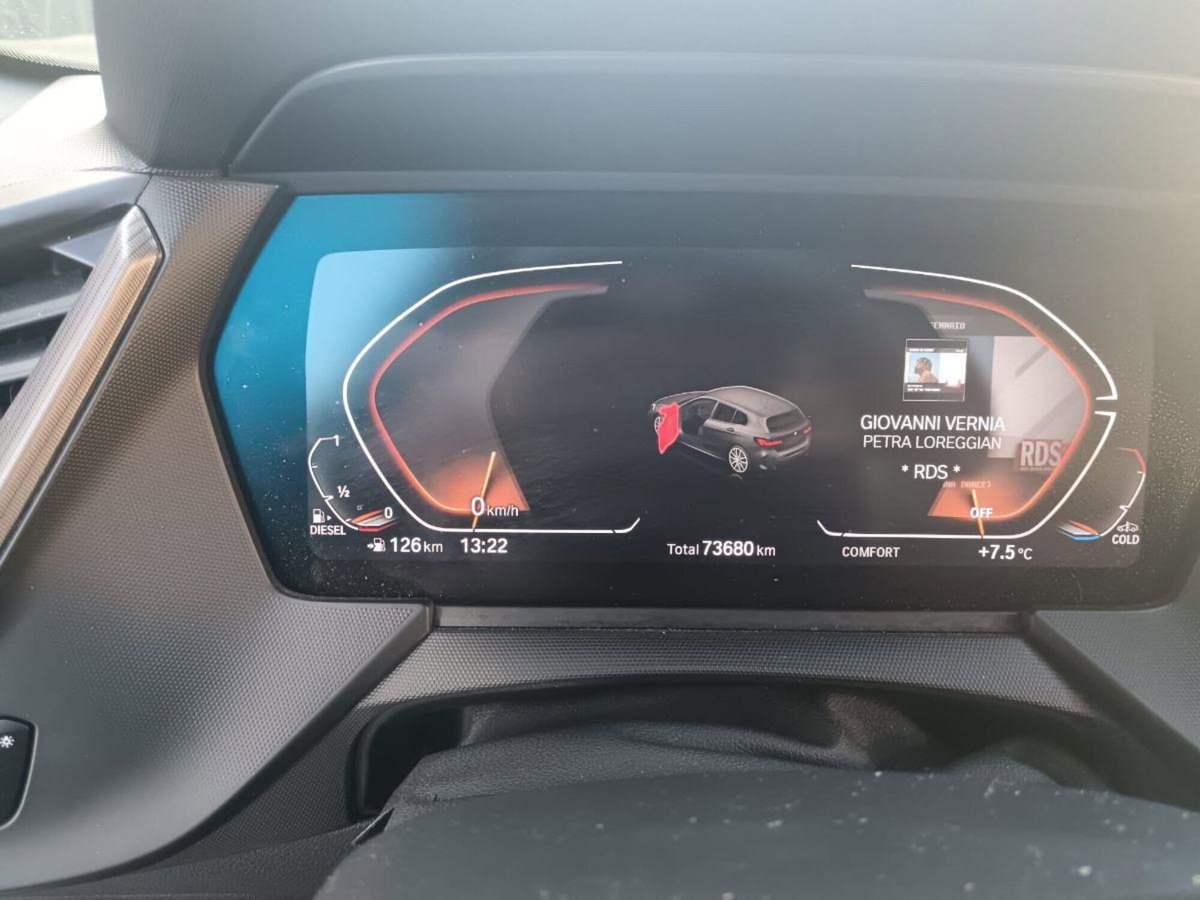 BMW Serie 1 118d 5p. Sport (9)