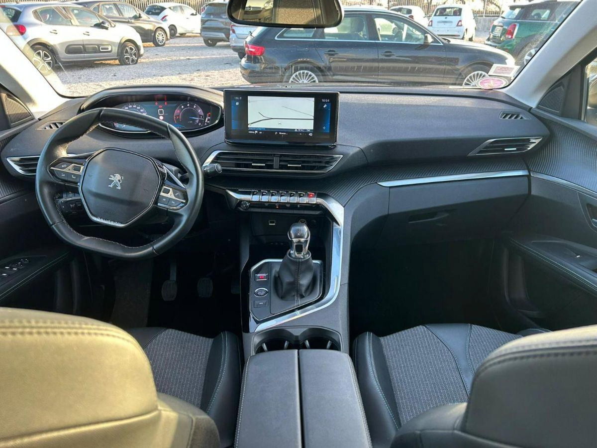 Peugeot 3008 PureTech Turbo 130 S&S Allure Pack (7)