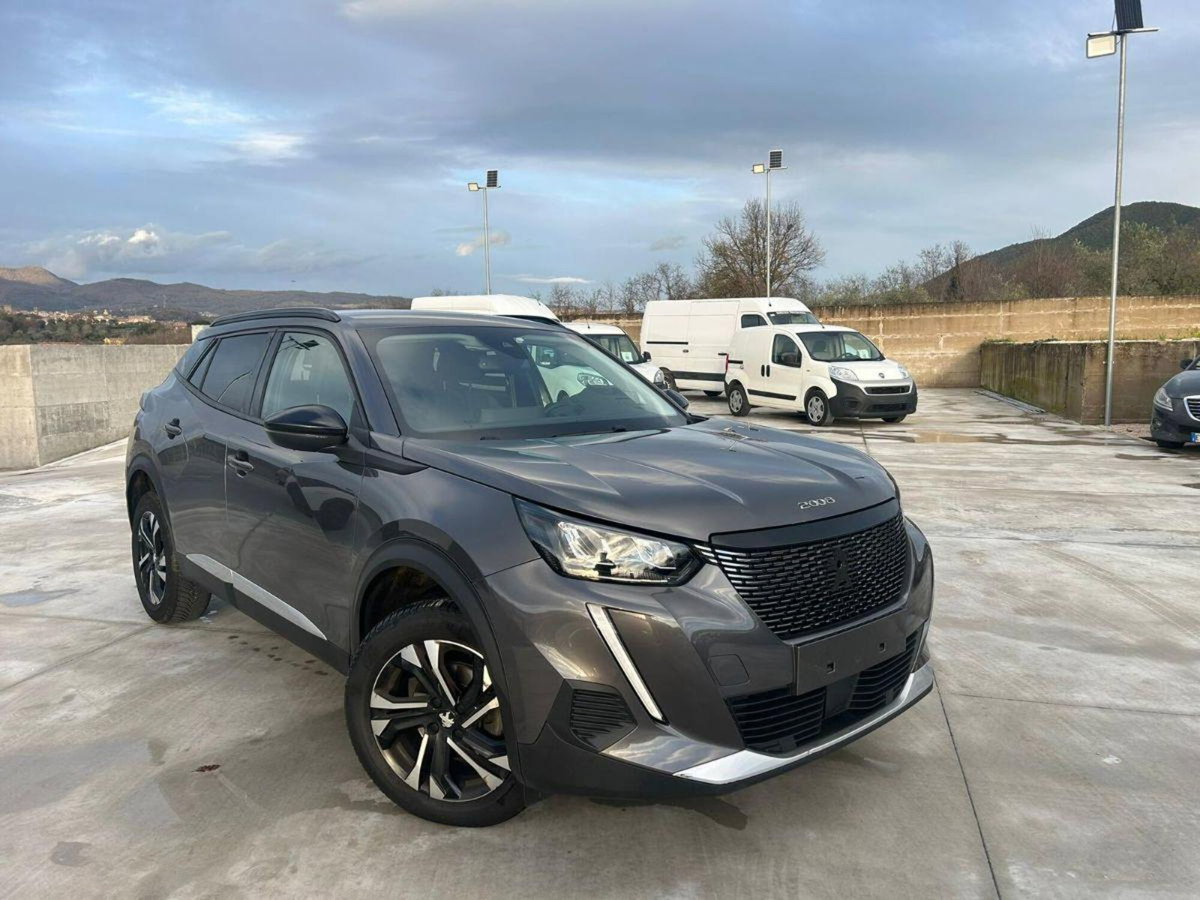 Peugeot 2008 PureTech 100 S&S Allure Pack