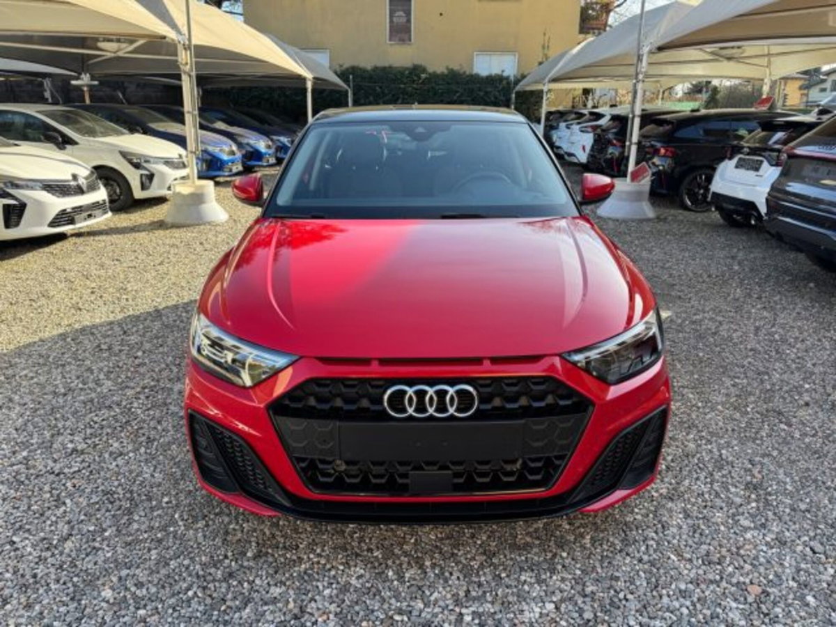 Audi A1 Sportback Sportback 25 1.0 tfsi Business (2)