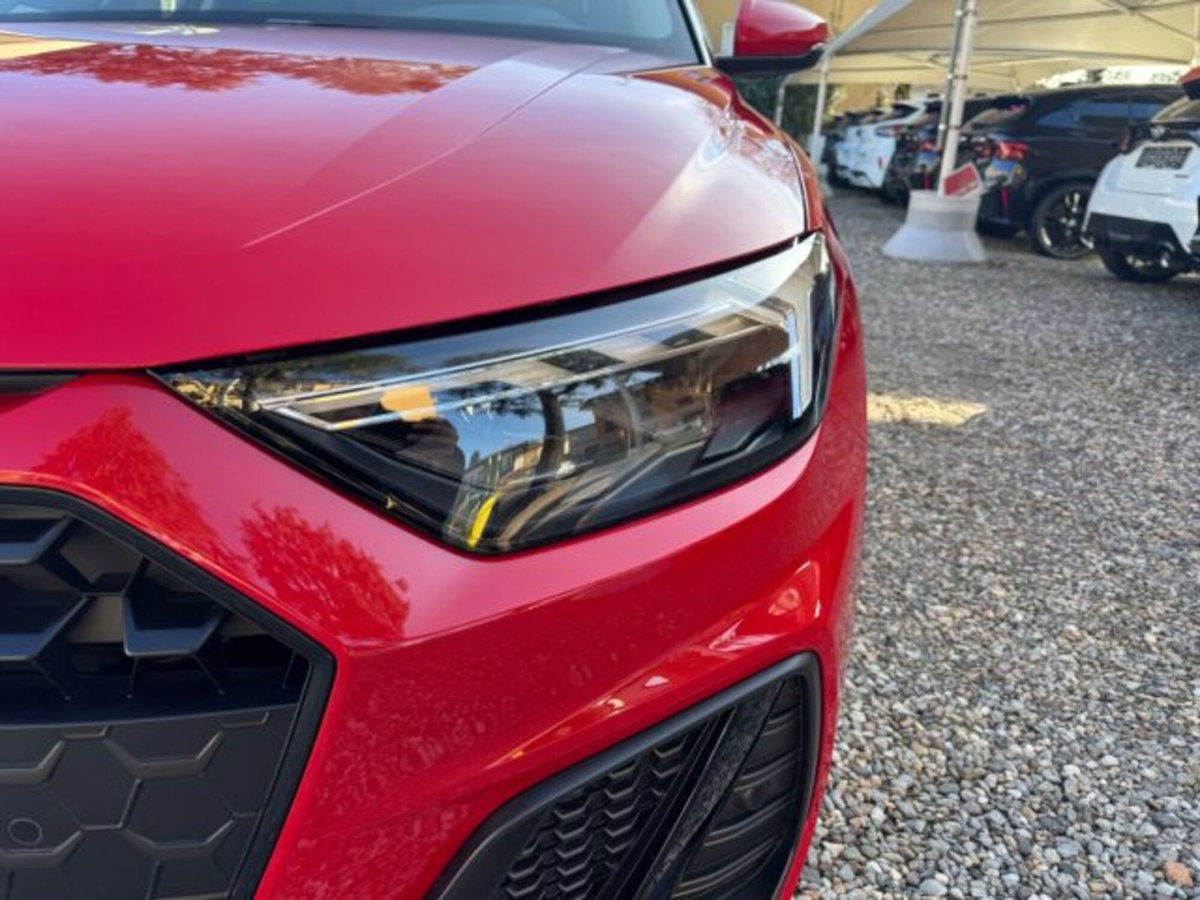 Audi A1 Sportback Sportback 25 1.0 tfsi Business (3)