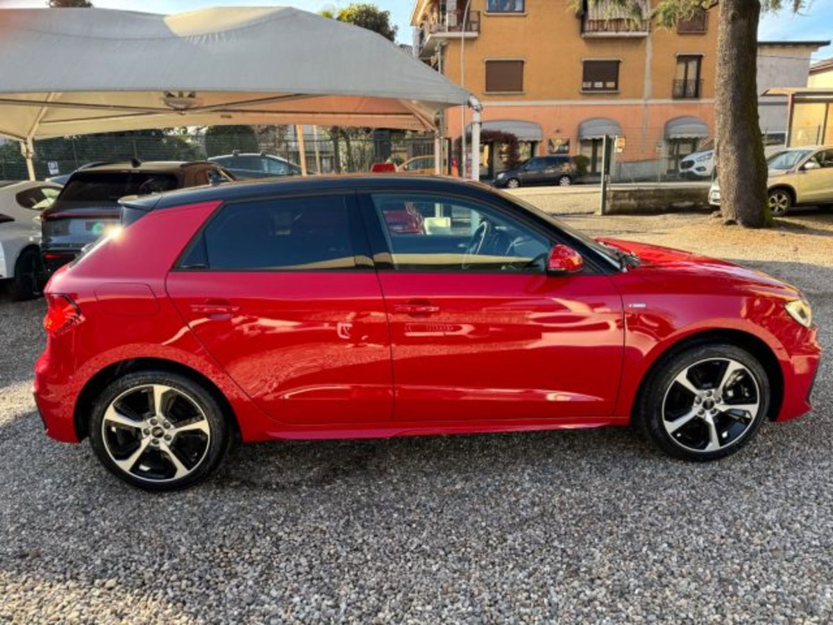 Audi A1 Sportback Sportback 25 1.0 tfsi Business (9)