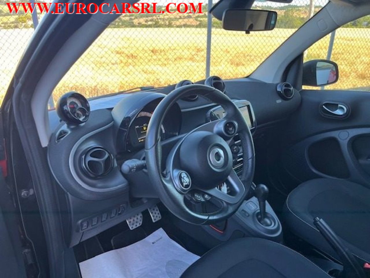 smart Fortwo 90 0.9 Turbo twinamic Urbanrunner Passion (11)