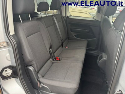 Volkswagen Caddy 1.5 TSI 114 CV DSG Space (14)