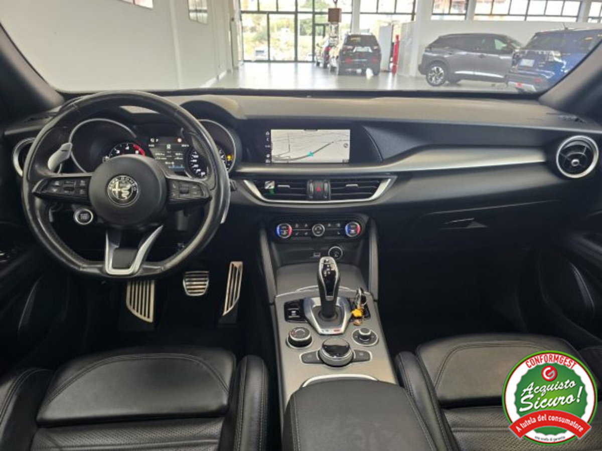 Alfa Romeo Stelvio Stelvio 2.2 Turbodiesel 210 CV AT8 Q4 Veloce (11)