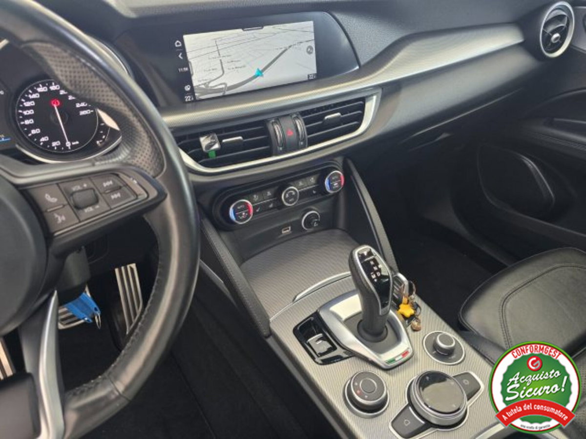 Alfa Romeo Stelvio Stelvio 2.2 Turbodiesel 210 CV AT8 Q4 Veloce (20)
