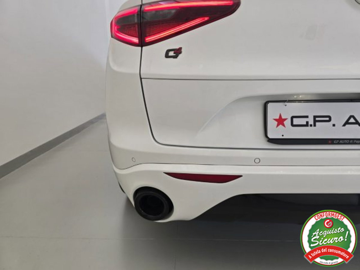 Alfa Romeo Stelvio Stelvio 2.2 Turbodiesel 210 CV AT8 Q4 Veloce (7)