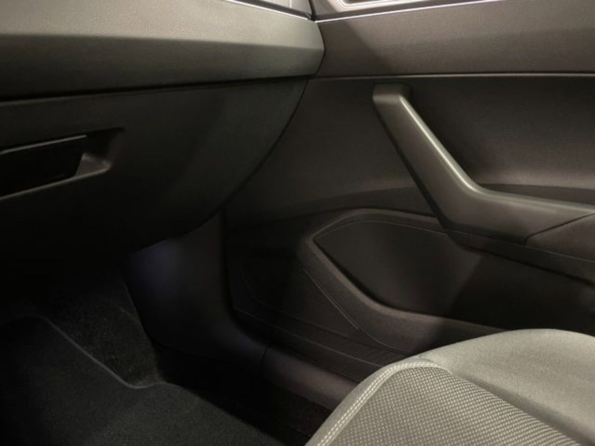Volkswagen Polo 1.0 tsi Style 95cv dsg (12)