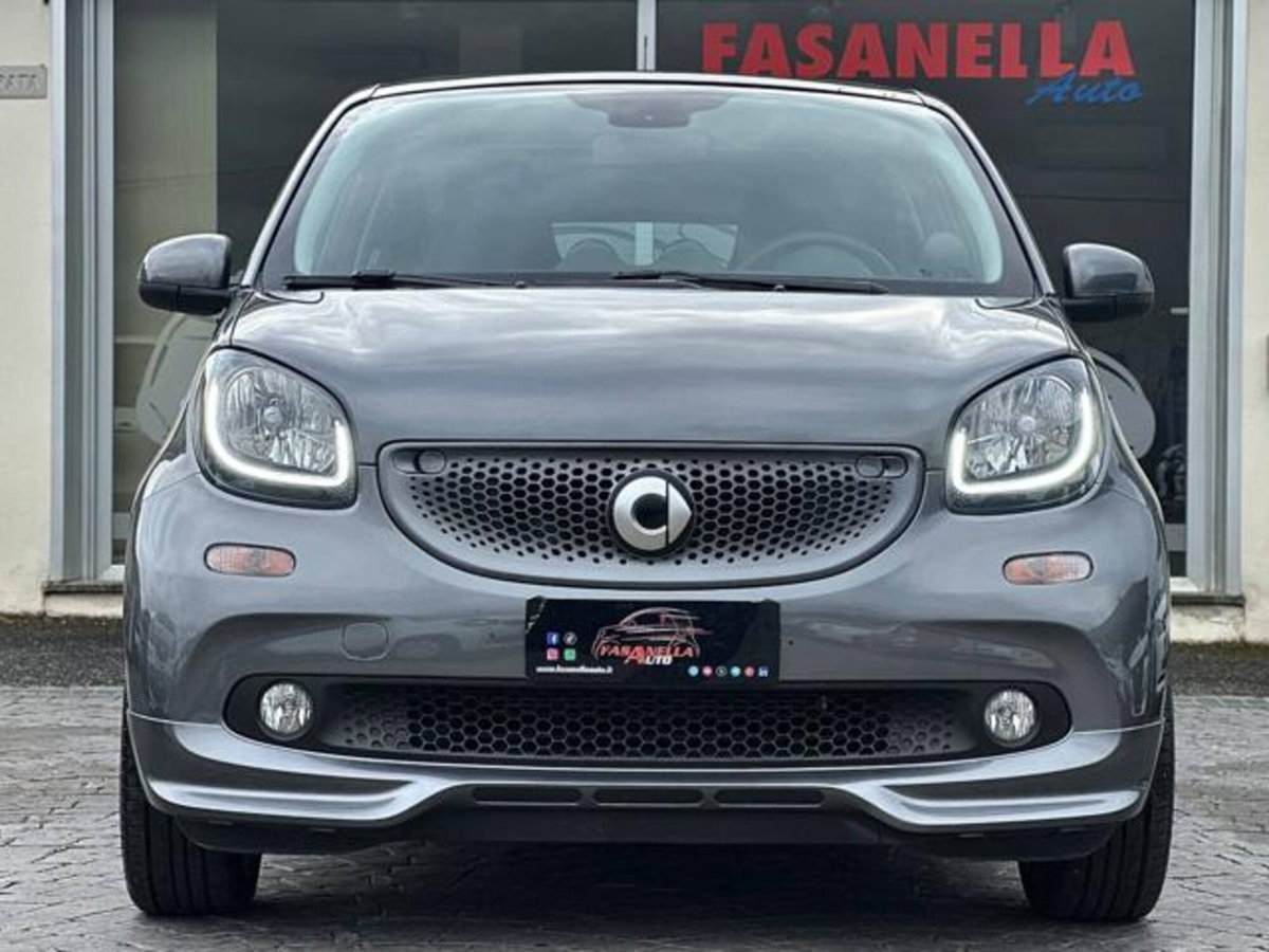 smart forfour forfour 90 0.9 Turbo twinamic Brabus Style (2)