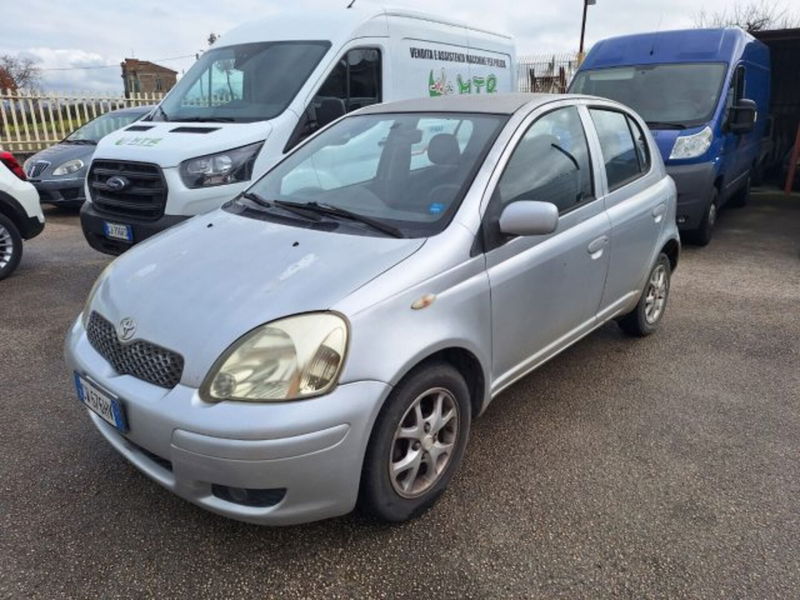 Toyota Yaris D-4D cat 5 porte Sol