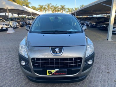 Peugeot 3008 1.6 HDi 115CV Business (11)