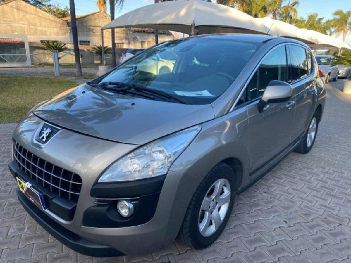Peugeot 3008 1.6 HDi 115CV Business (20)