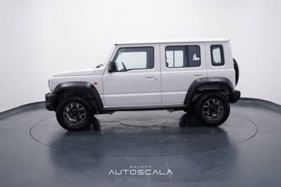 Suzuki Jimny 1.5 5MT Top (3)