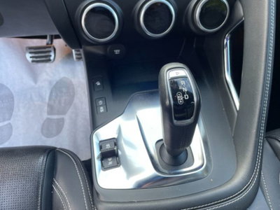 Jaguar E-Pace 2.0D 180 CV AWD aut. R-Dynamic SE (15)