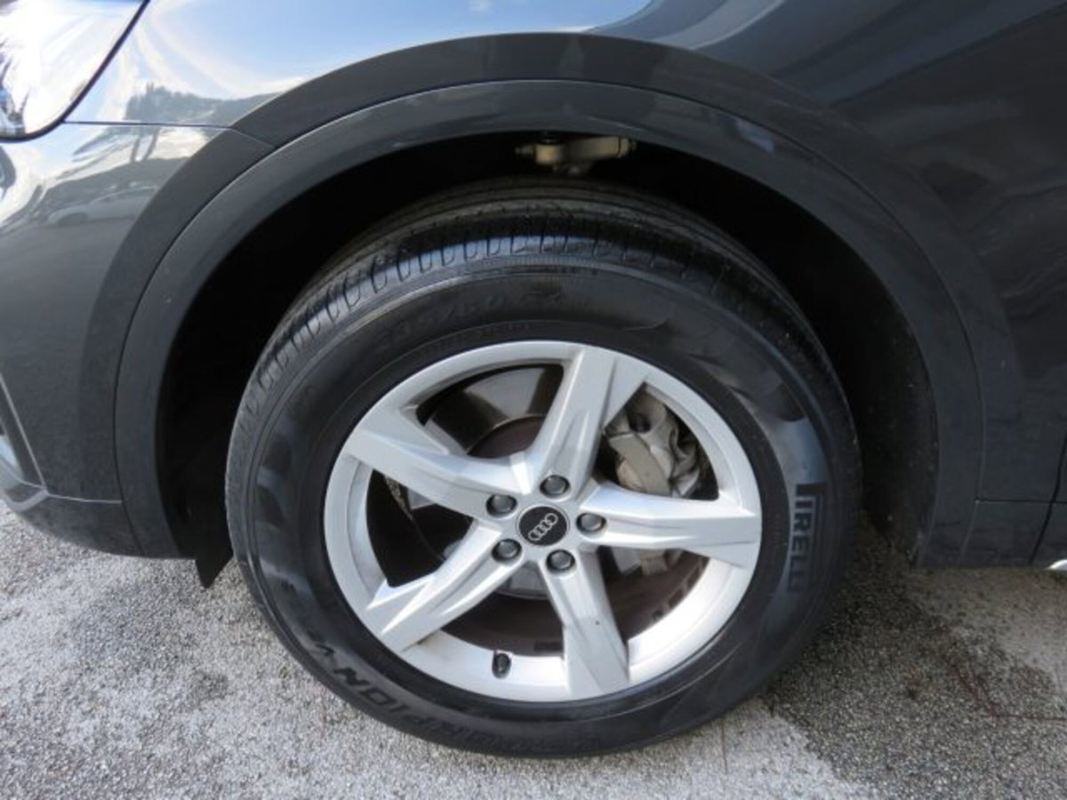 Audi Q5 40 TDI 204 CV quattro S tronic Business (5)